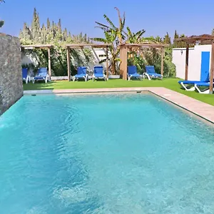  Сasa de vacaciones La Roa Ii Con Piscina Compartida Y Privada España